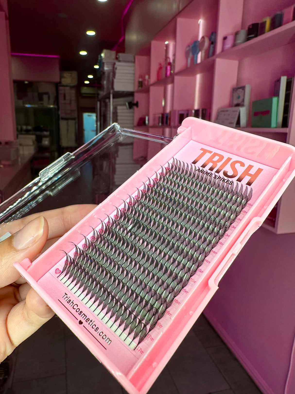 Anime Spikes CC Curl Lash Tray | .05 Mix (12–17mm) | 16 Rows – Trish Cosmetics Anime Spikes CC Curl Lash Tray | .05 Mix (12–17mm) | 16 Rows – Trish Cosmetics