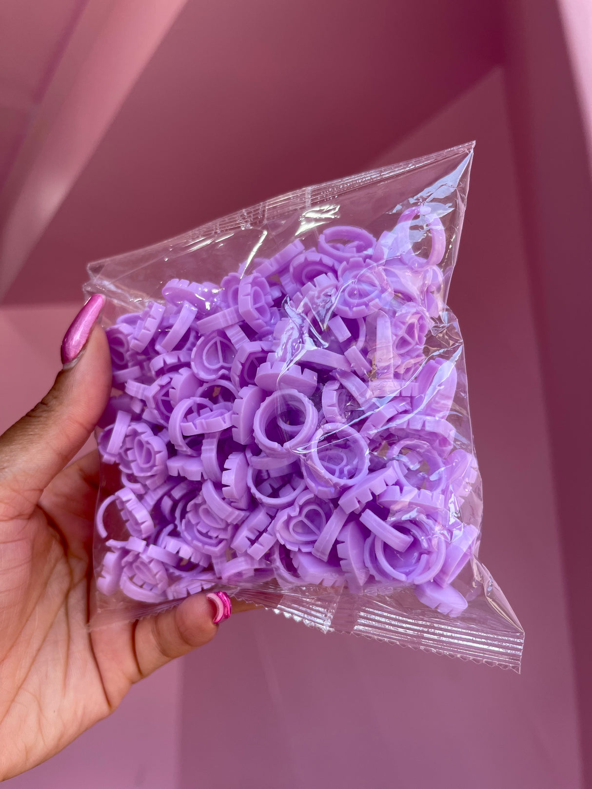 Lavender heart glue ring – pastel lash glue holder from Trish Co’s 100-pack Lavender heart glue ring – pastel lash glue holder from Trish Co’s 100-pack