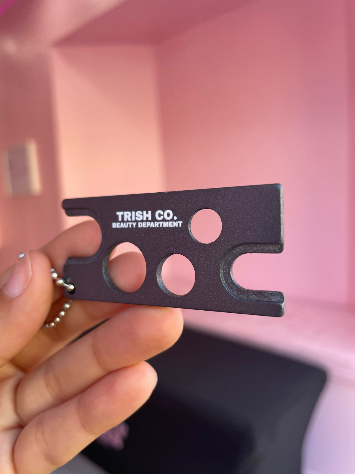 Black Glue Nozzle Remover – durable tool to remove dried lash glue caps Black Glue Nozzle Remover – durable tool to remove dried lash glue caps