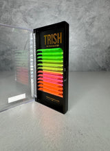 Bright neon lash tray – CC curl .05 in neon pink, green, and yellow single lengths 14–18mm from Trish Co