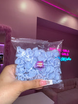 Blue heart glue ring – part of 100-count adhesive ring bundle for lash extensions