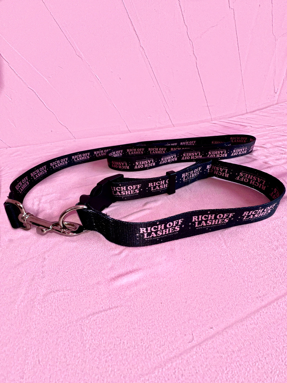 Rich Off Lashes Collar + Leash Set – Branded & Adjustable | Trish Co