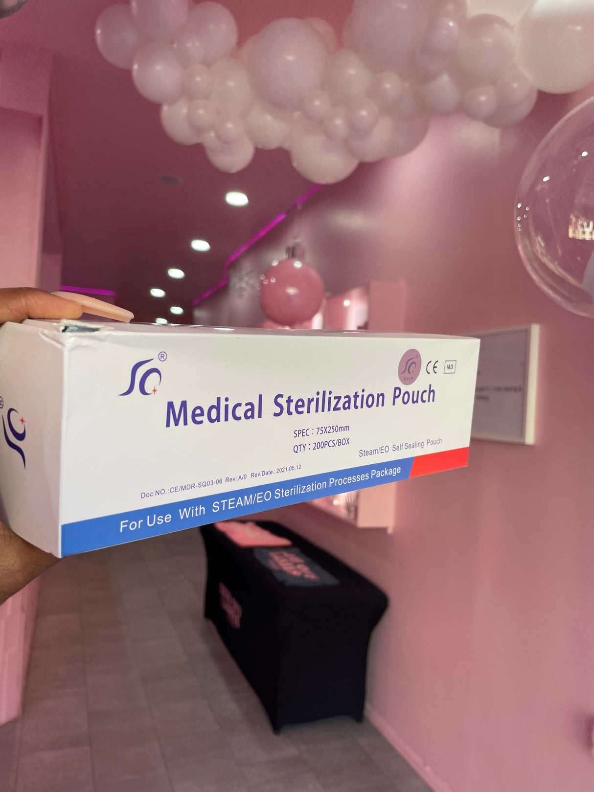 Medical sterilization pouch